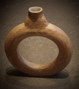 beige torus